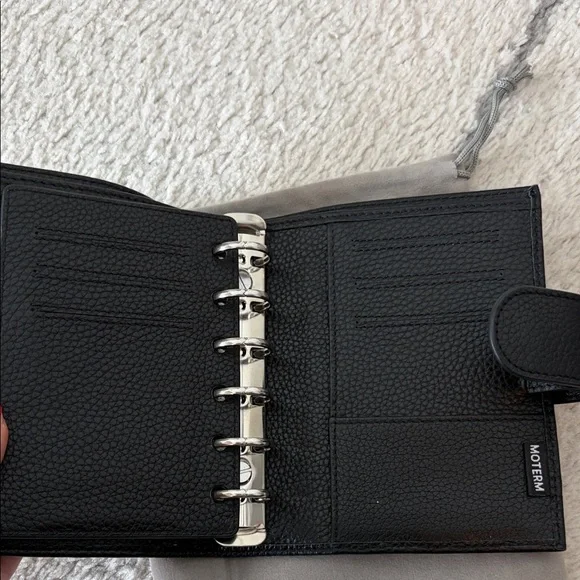 Moterm Black Leather Pocket Rings / Wallet - Picture 3 of 3